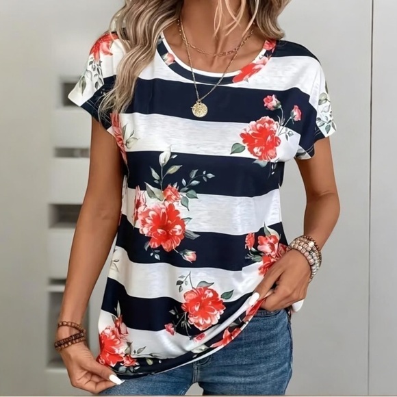 Tops - Black White Floral Top